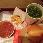 Wendy‘s Ｆirst Kitchen - Jr.てりやきバーガー、ウェンディーズチリＭ
                        、天空の抹茶 アイスＭ
                        、フレンチフライポテトＳ
                        