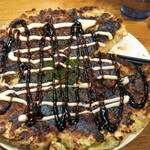 ふきや - テーブルのソースとマヨネーズ投入！