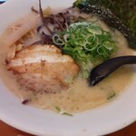 一休 - 博多豚骨ラーメン