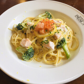 イタリアン&カフェ EMUSICA(エムジカ)_1