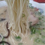 長浜ラーメン 一心亭 - 麺リフト♪