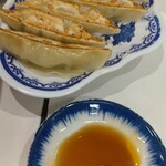 長浜ラーメン 一心亭 - 辣油多め♪