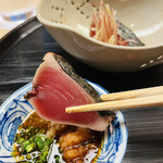 もめん - 「女房を質に入れても初鰹」