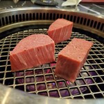 焼肉 拍手喝采 - 仙台牛のシャトーブリアン