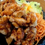 ごちそうさん食堂 - 名古屋唐揚げ定食のメインディッシュをアップ。