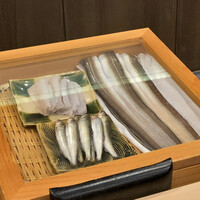 天白 - 季節の魚介