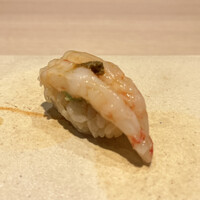 鮨なかむら - 202206  甘海老の昆布締め