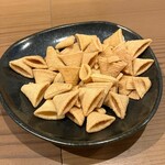 Chuuka Izakaya Hotaru - サービスのお菓子