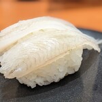 健康寿司海鮮家 - 忘れちゃった｡美味しかったけど。(笑)
            →※ 思い出した！舟ベタだ！(笑) ※