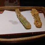 みかわ 是山居 - 揚げることで却って瑞々しさを増した気がするアスパラガス