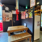 焼肉食堂 太陽 - 店内