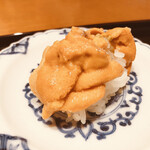 小松 弥助 - 雲丹