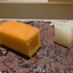 島津 - 玉子焼と皮付きのべったら漬