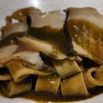 イル アオヤマ - ●黒アワビのパスタ、肝ソース