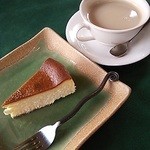 薫月 - チーズケーキとカフェオレ
