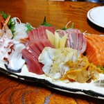 季さく - 刺身盛り合わせ　3〜4人前