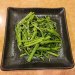一番飯店 - 空心菜炒め