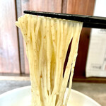 Mendokoro Fuujin - 全粒粉のストレート細麺。