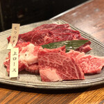 焼肉萬野 - 