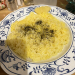 マジックスパイス - サフランライス　海苔が掛かってます。