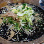 麺次郎 - 真っ黒みそとんこつ大盛り（\730）
