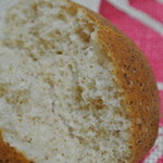 ベッカライ　ヤキチ - 胚芽ブレッド断面・ミネラルたっぷり