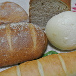 ベッカライ　ヤキチ - ベッカライヤキチの芳醇なパン