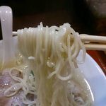 麺創 なな家 - 加水率はやや低めかな