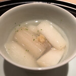 御料理 かつ志 - ズイキ　蛤のお出汁
