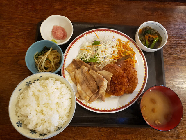 食事処 ともちゃん - 直江津/食堂 | 食べログ