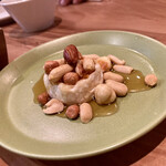 原価ビストロBAN！ - カマンベールチーズandナッツ　はちみつがけ