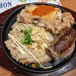 デニーズ - アメリカンMEATプレート～ガーリックライス（1650円）