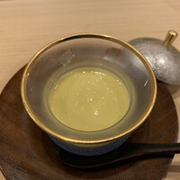 すし処 睦月 - とうもろこしと湯葉のすりながし。