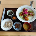 ひょうたん亭 - 日替わりランチ(照りマヨチキン)※ご飯少なめ