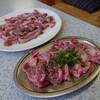 焼肉ハウス大 - 料理写真:特上塩サガリ 990円(税込)
、★塩ジンギスカン 550円(税込)☓2
