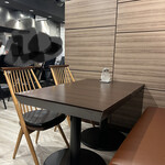 創作麺工房 鳴龍 - 店内