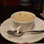 洋風酒場Toy - 海老のフラン 430円(2022年6月)