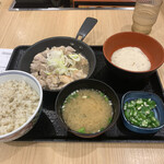 Yoshinoya - 