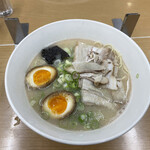 名代ラーメン亭 - チャーシュー、煮卵美味しい！