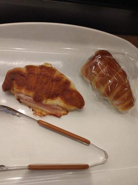 Paris Croissant Kaguyama Ten