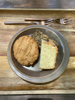 GAFLO CAFE by Flower FIELD