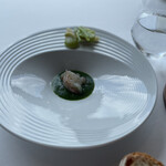 ピエール・ガニェール - ホウボウのマリネと菜の花のヴルーテ。