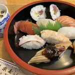 Douraku Sushi - 