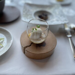 ピエール・ガニェール - 右下から、ライチのソルベとマンゴーのジュレ