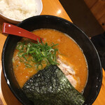 博多ラーメン 本丸亭 - とんこつ坦々麺！！