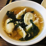 品珍酒家 - 水餃子スープ