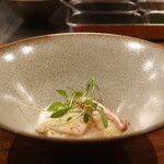 IZA - 白イカのソテー