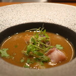 IZA - 人肌タコとジャガイモのズッパディペッシェ仕立て