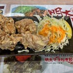 九州筑豊ラーメン 山小屋 - スパイシー唐揚げ