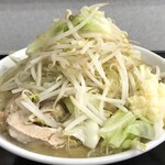 Bakuton Rokukyuuroku - バク豚ラーメン（大）ヤサイニンニク　850円　